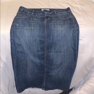 Maurices long jean skirt